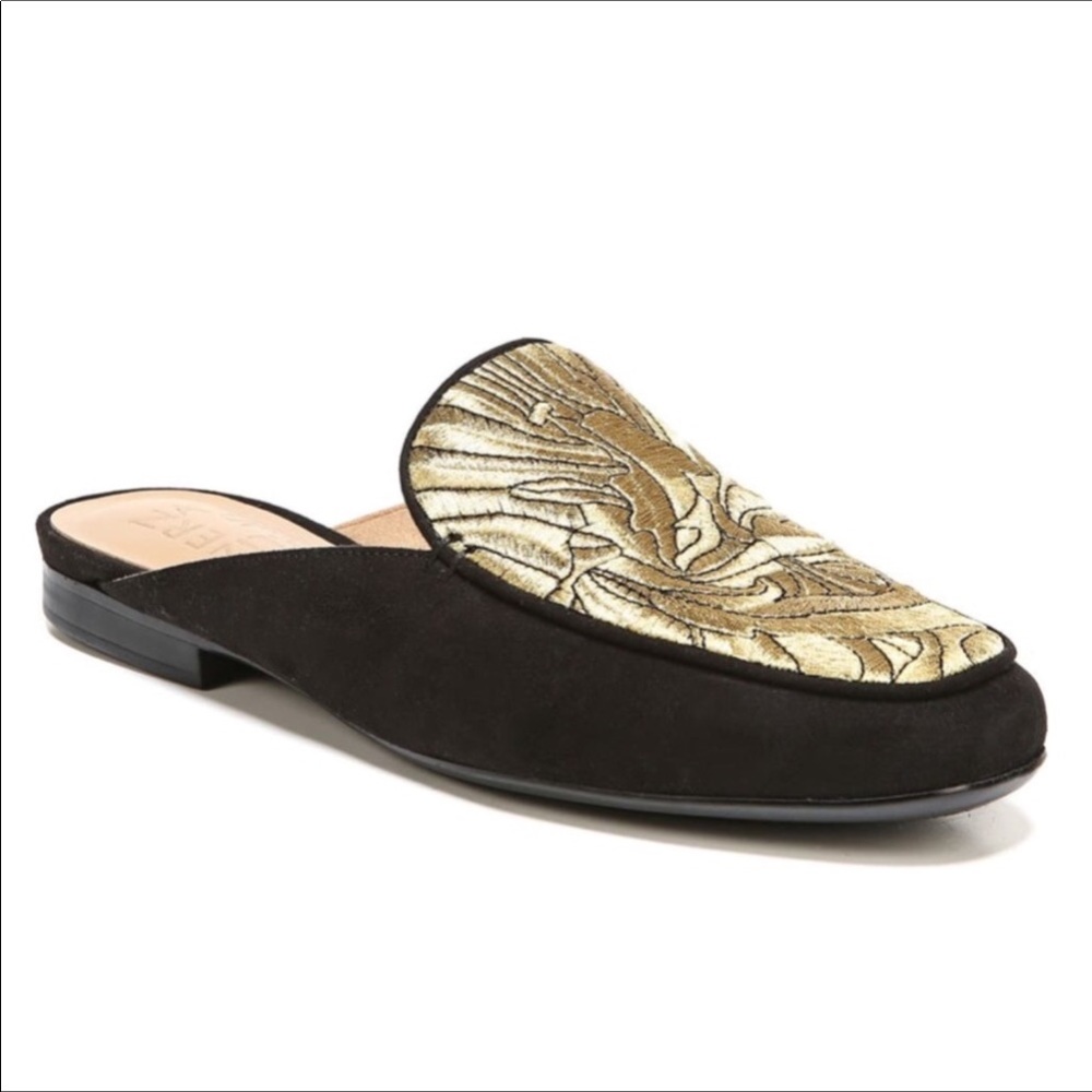 Naturalizer Mules Size 7.5